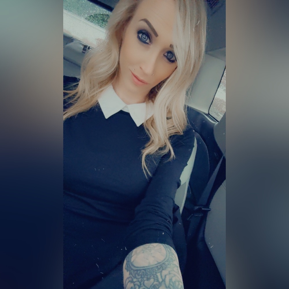 Meet your Posher, Stephanie